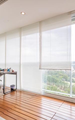 Apartamento à venda com 250m², 3 quartos e 3 vagas Apartamento à venda com 250m², 3 quartos e 3 vagasSacada