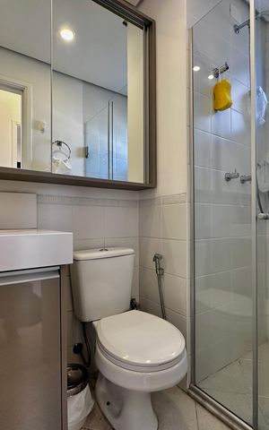 Apartamento à venda com 45m², 2 quartos e 1 vaga Apartamento à venda com 45m², 2 quartos e 1 vagaBanheiro