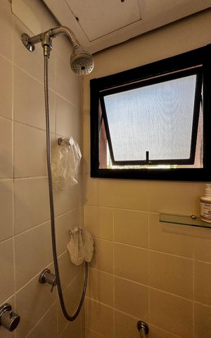 Apartamento à venda com 45m², 2 quartos e 1 vaga Apartamento à venda com 45m², 2 quartos e 1 vagaBanheiro