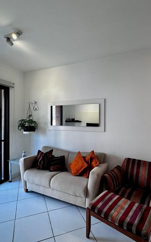 Apartamento à venda com 45m², 2 quartos e 1 vaga Apartamento à venda com 45m², 2 quartos e 1 vagaSala