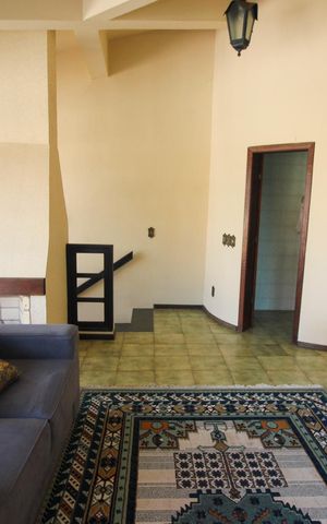 Casa à venda com 292m², 4 quartos e 4 vagas Casa à venda com 292m², 4 quartos e 4 vagasSala 2