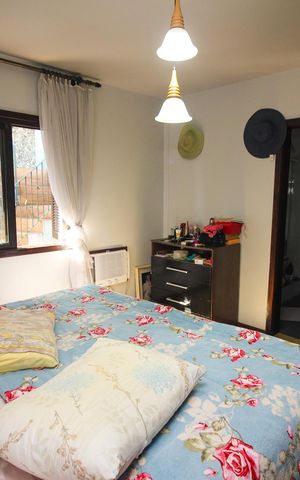 Casa à venda com 292m², 4 quartos e 4 vagas Casa à venda com 292m², 4 quartos e 4 vagasSuíte