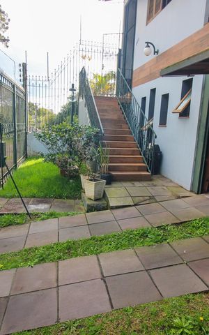 Casa à venda com 292m², 4 quartos e 4 vagas Casa à venda com 292m², 4 quartos e 4 vagasÁrea comum