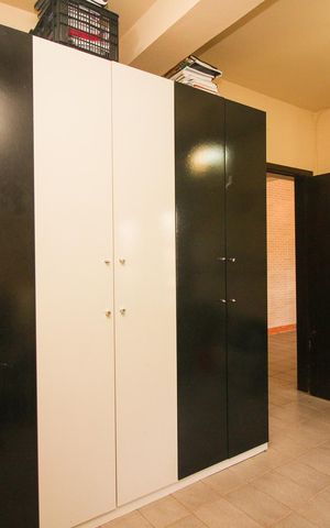 Casa à venda com 292m², 4 quartos e 4 vagas Casa à venda com 292m², 4 quartos e 4 vagasQuarto 3