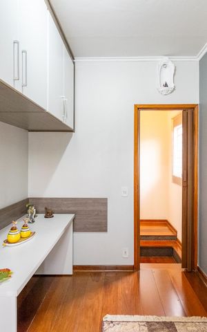 Casa à venda com 472m², 5 quartos e 1 vagaQuarto 1