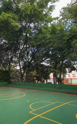Apartamento à venda com 100m², 3 quartos e 3 vagasQuadra