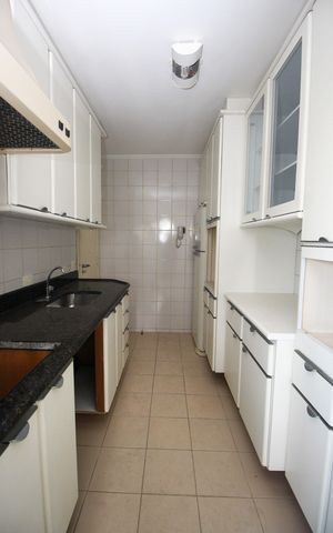 Apartamento à venda com 100m², 3 quartos e 3 vagasCozinha