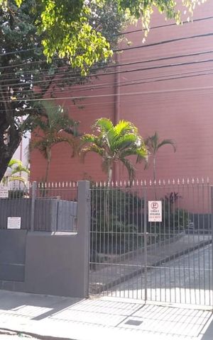 Apartamento para alugar com 75m², 2 quartos e 1 vaga Apartamento para alugar com 75m², 2 quartos e 1 vagaFachada