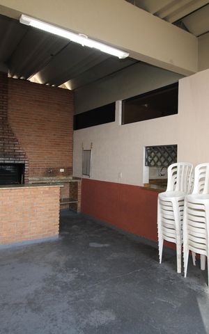 Apartamento para alugar com 75m², 2 quartos e 1 vagaÁrea Comum