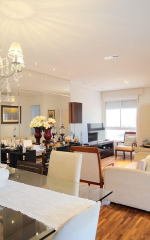 Apartamento à venda com 98m², 2 quartos e 2 vagasSala