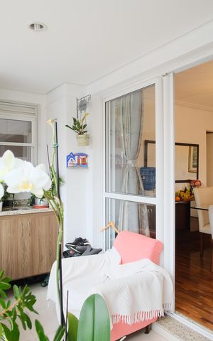 Apartamento à venda com 98m², 2 quartos e 2 vagasVaranda