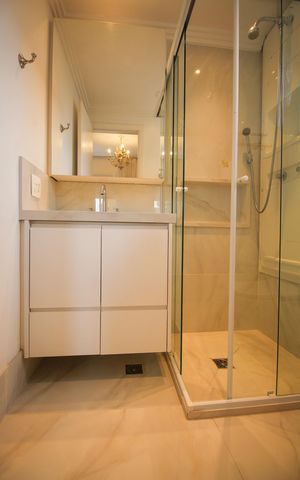 Apartamento à venda com 170m², 3 quartos e 3 vagasBanheiro da Suíte 2