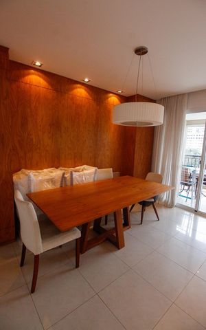 Apartamento à venda com 170m², 3 quartos e 3 vagasSala