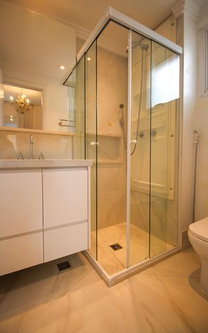 Apartamento à venda com 170m², 3 quartos e 3 vagasBanheiro da Suíte 2