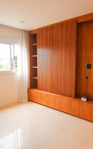 Apartamento à venda com 170m², 3 quartos e 3 vagasSala