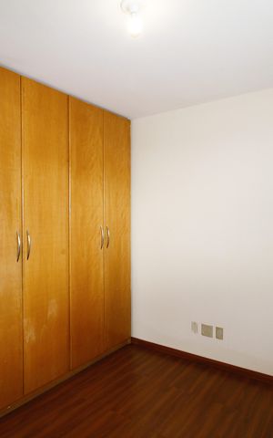 Apartamento para alugar com 120m², 3 quartos e 2 vagasQuarto 2