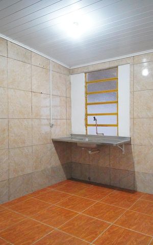 Casa à venda com 50m², 2 quartos e 1 vagaSala/Cozinha