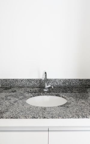 Apartamento para alugar com 37m², 2 quartos e sem vagaBanheiro