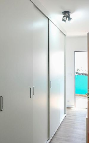 Casa à venda com 442m², 3 quartos e 6 vagasCloset da suíte