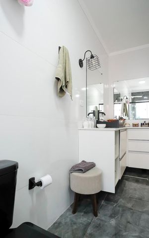 Casa à venda com 442m², 3 quartos e 6 vagasBanheiro da suíte