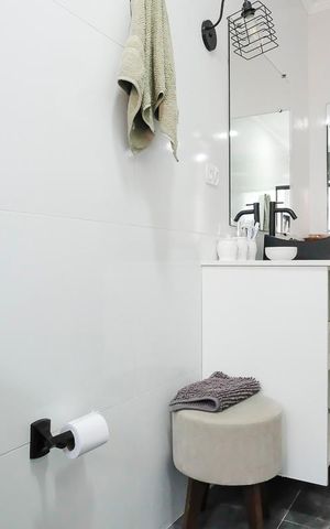 Casa à venda com 442m², 3 quartos e 6 vagasBanheiro da suíte