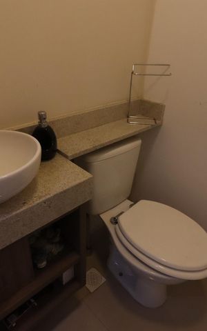 Apartamento à venda com 60m², 2 quartos e 2 vagasLavabo da Sala