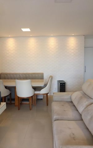 Apartamento à venda com 60m², 2 quartos e 2 vagasSala