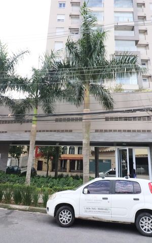 Apartamento à venda com 60m², 2 quartos e 2 vagasFachada e portaria