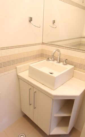 Apartamento para alugar com 100m², 3 quartos e 2 vagasBanheiro