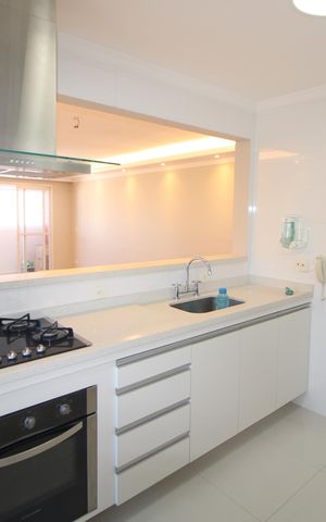 Apartamento para alugar com 100m², 3 quartos e 2 vagasCozinha