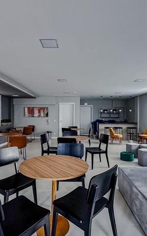 Apartamento à venda com 40m², 2 quartos e sem vagaÁrea comum - Salão de festas