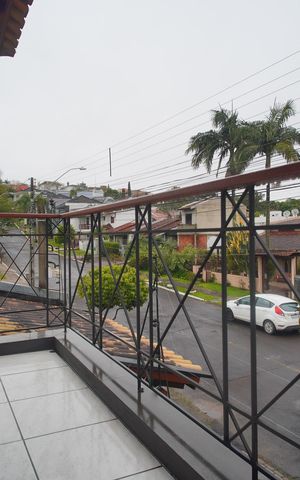 Casa à venda com 150m², 3 quartos e 2 vagasVaranda