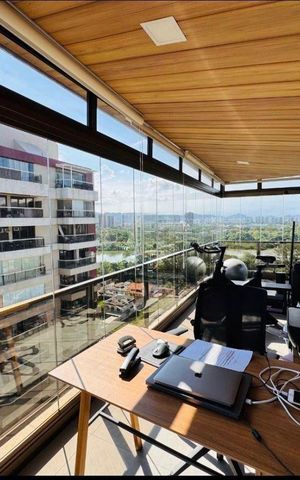 Apartamento à venda com 130m², 2 quartos e 1 vaga Apartamento à venda com 130m², 2 quartos e 1 vagaSacada