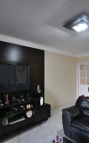Casa à venda com 135m², 3 quartos e 3 vagasSala