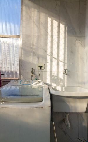 Apartamento à venda com 90m², 3 quartos e sem vaga Apartamento à venda com 90m², 3 quartos e sem vagaÁrea de Serviço