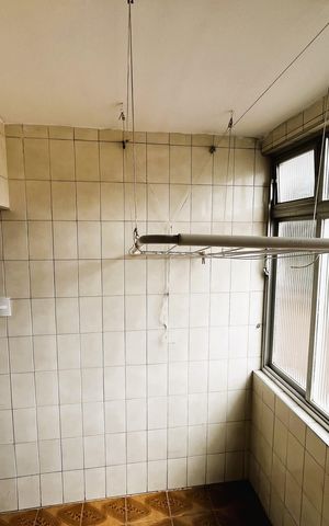 Apartamento à venda com 70m², 2 quartos e 1 vagaÁrea de Serviço