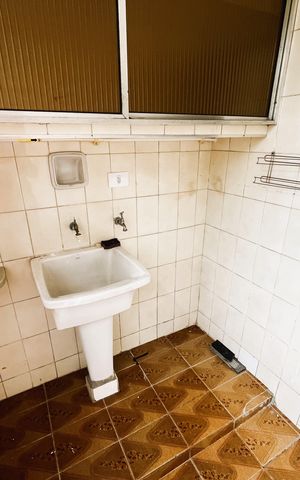 Apartamento à venda com 70m², 2 quartos e 1 vagaÁrea de Serviço