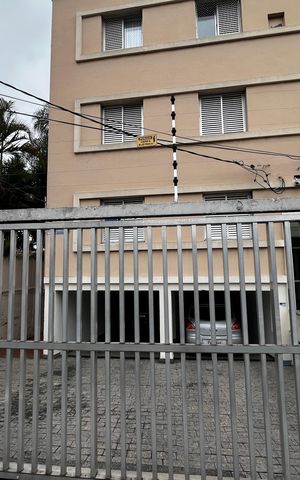 Apartamento à venda com 70m², 2 quartos e 1 vagaFachada