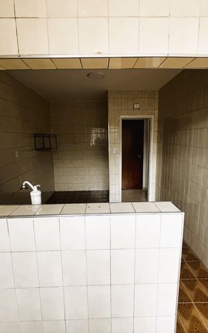 Apartamento à venda com 70m², 2 quartos e 1 vagaÁrea de Serviço