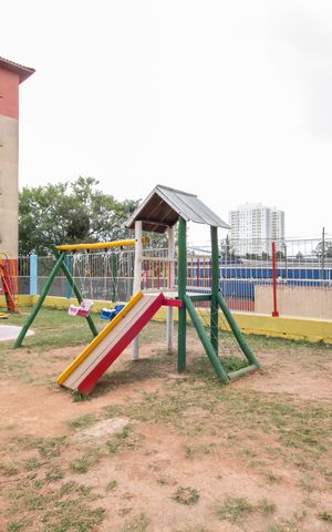 Apartamento à venda com 45m², 2 quartos e 1 vaga Apartamento à venda com 45m², 2 quartos e 1 vagaÁrea comum - Playground