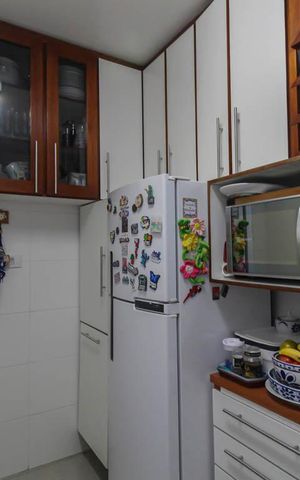 Casa à venda com 80m², 2 quartos e 1 vaga Casa à venda com 80m², 2 quartos e 1 vagaCozinha