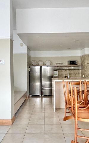 Apartamento à venda com 67m², 2 quartos e 1 vaga Apartamento à venda com 67m², 2 quartos e 1 vagaÁrea comum - Salão de festas