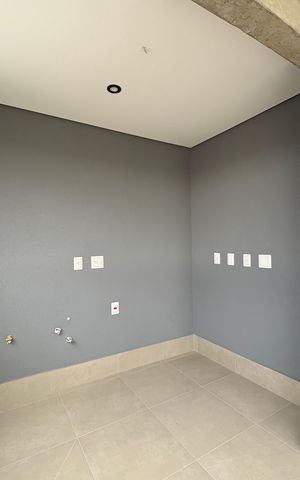 Apartamento à venda com 88m², 2 quartos e 2 vagas Apartamento à venda com 88m², 2 quartos e 2 vagasVaranda