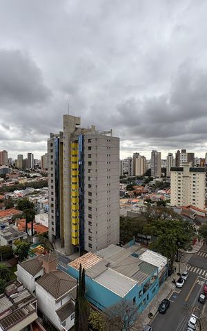 Apartamento à venda com 88m², 2 quartos e 2 vagas Apartamento à venda com 88m², 2 quartos e 2 vagasVista da sacada