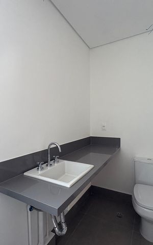 Apartamento à venda com 88m², 2 quartos e 2 vagas Apartamento à venda com 88m², 2 quartos e 2 vagasBanheiro