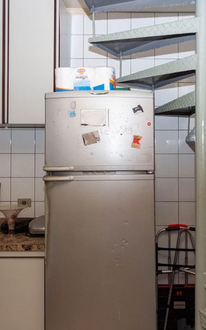 Casa de condomínio à venda com 229m², 4 quartos e 2 vagas Casa de condomínio à venda com 229m², 4 quartos e 2 vagasCozinha