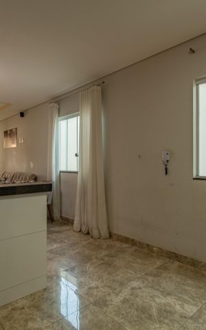 Casa para alugar com 359m², 4 quartos e 3 vagas Casa para alugar com 359m², 4 quartos e 3 vagasCozinha