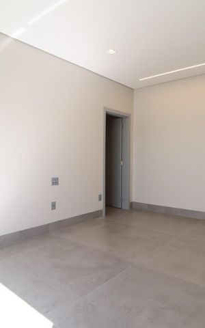 Casa de condomínio para alugar com 212m², 3 quartos e 3 vagasSuíte 3