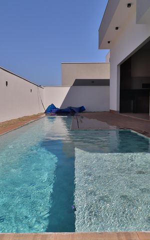 Casa de condomínio para alugar com 212m², 3 quartos e 3 vagasÁrea comum - Piscina