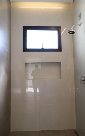 Casa de condomínio para alugar com 212m², 3 quartos e 3 vagasBanheiro da Suíte